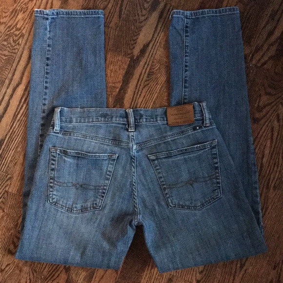 Lucky Brand 221 Straight Jeans - Picture 2 of 9